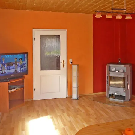 Ferienhaus Am Wald * Freest
